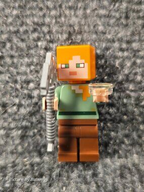 LEGO Minecraft Alex minifigure L#5